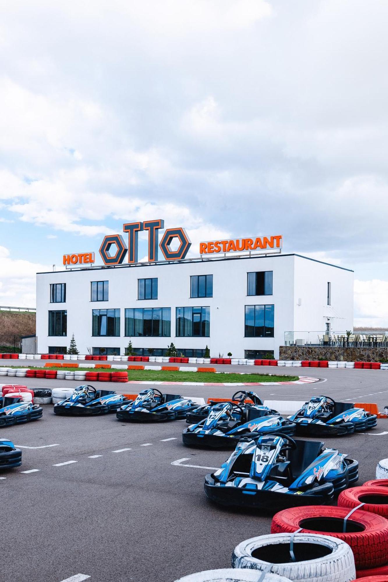 Otto Hotel-Restaurant Rivne Exteriér fotografie